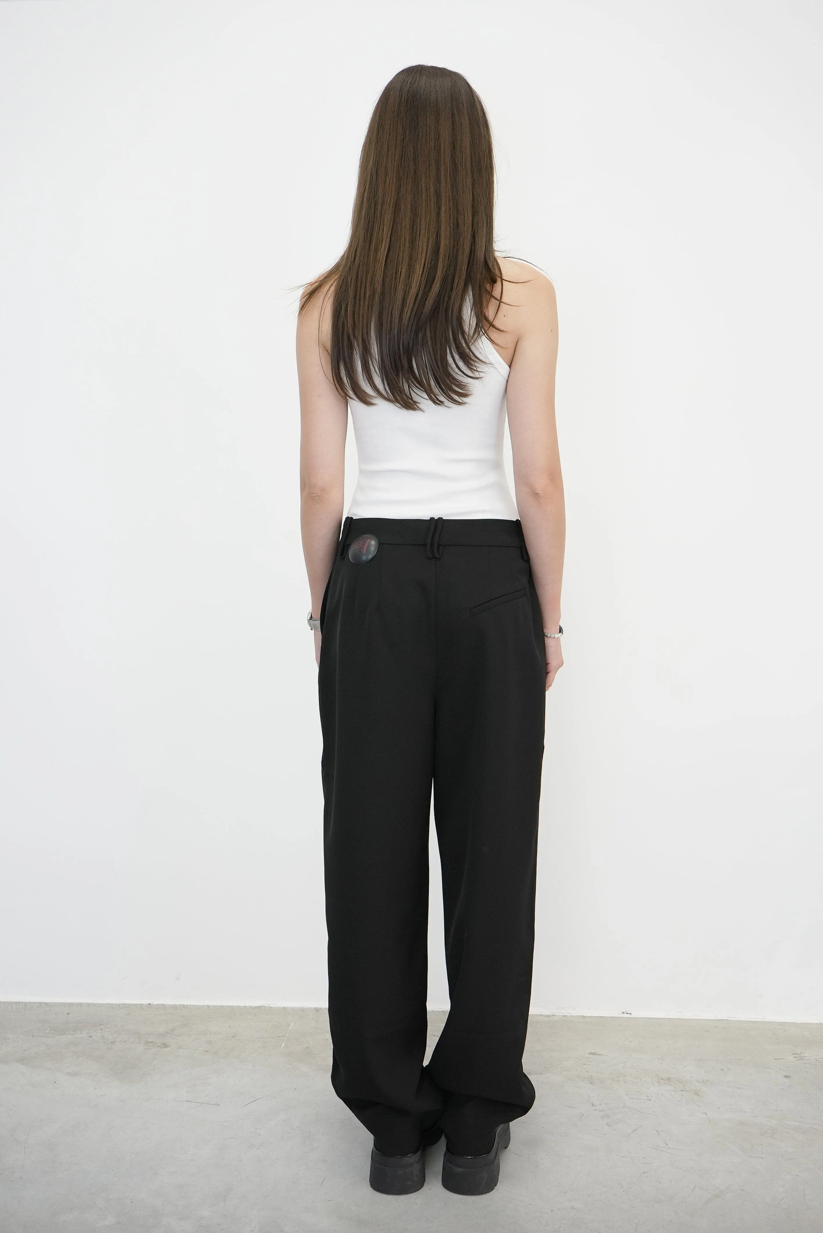 LIGHT TWILL SUITING RELAXED PLEATED PANTS IN BLACK