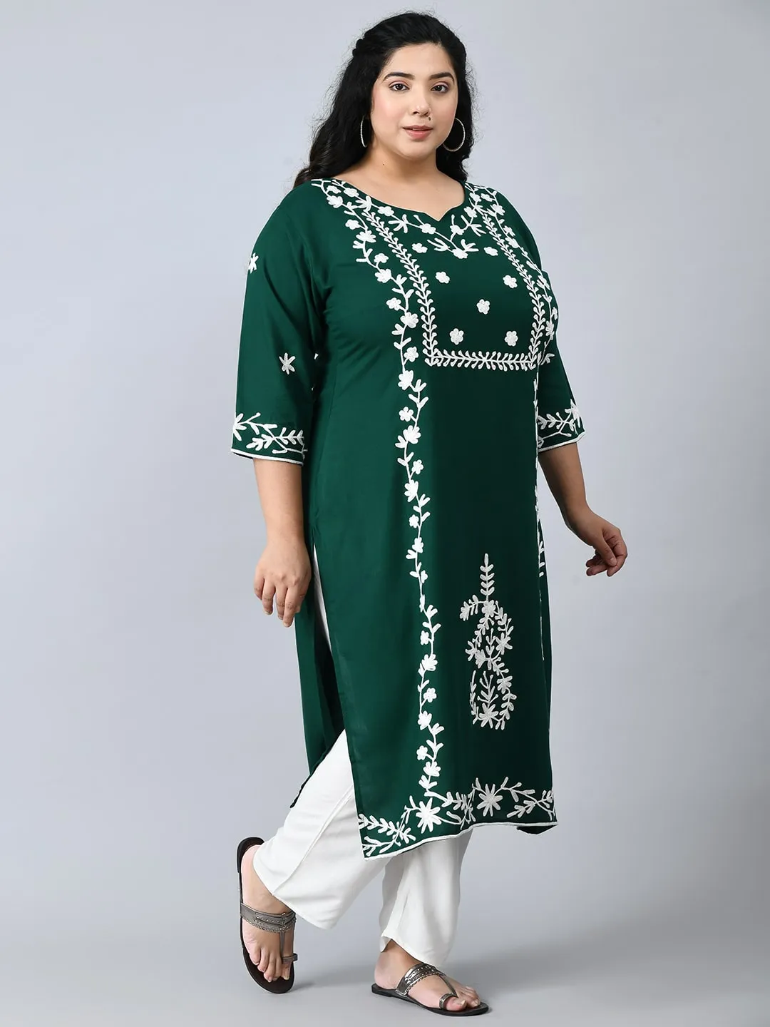 Plus Size Poetic Green Embroidered Kurta Pant Set with Dupatta